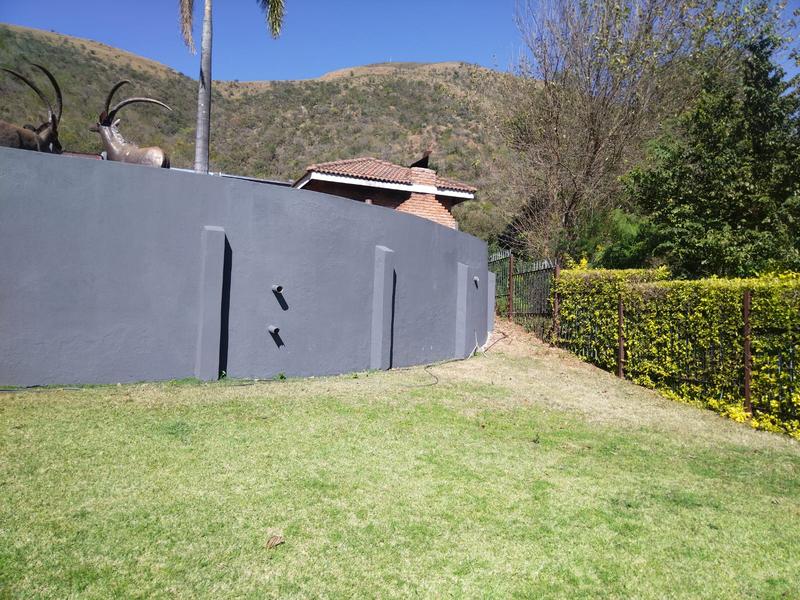 6 Bedroom Property for Sale in Barberton Mpumalanga