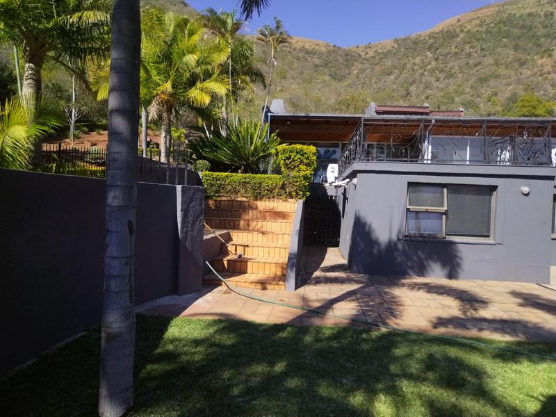 6 Bedroom Property for Sale in Barberton Mpumalanga