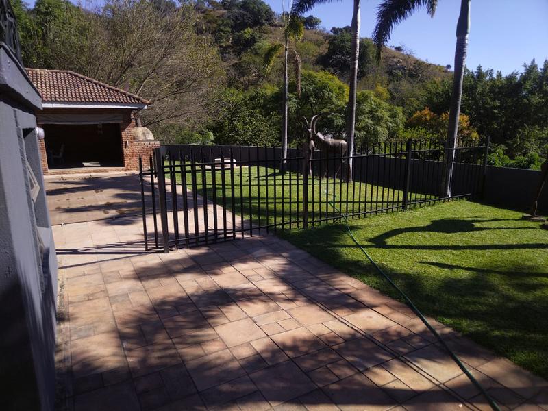 6 Bedroom Property for Sale in Barberton Mpumalanga
