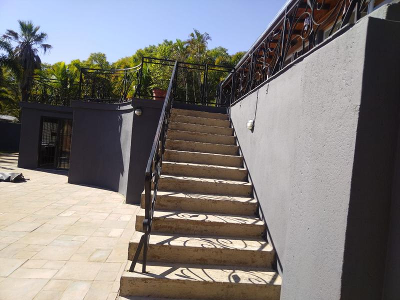 6 Bedroom Property for Sale in Barberton Mpumalanga