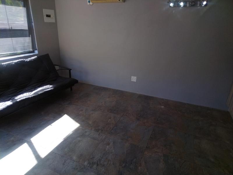 6 Bedroom Property for Sale in Barberton Mpumalanga