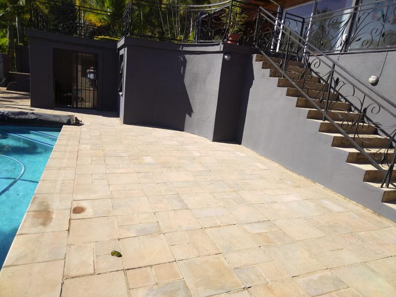 6 Bedroom Property for Sale in Barberton Mpumalanga