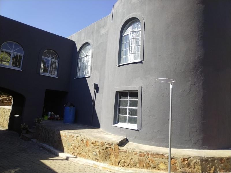6 Bedroom Property for Sale in Barberton Mpumalanga