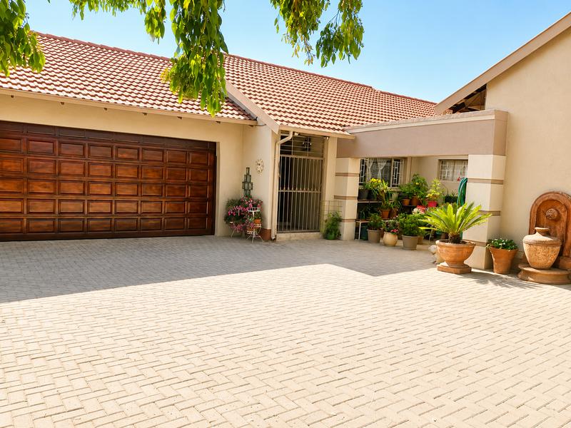 4 Bedroom Property for Sale in Secunda Mpumalanga