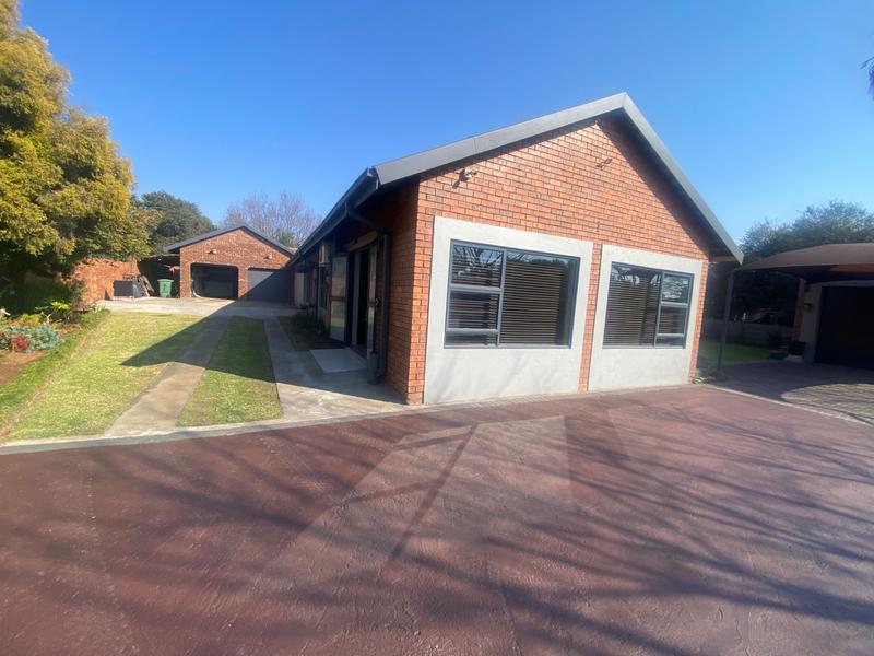 3 Bedroom Property for Sale in Aerorand Mpumalanga
