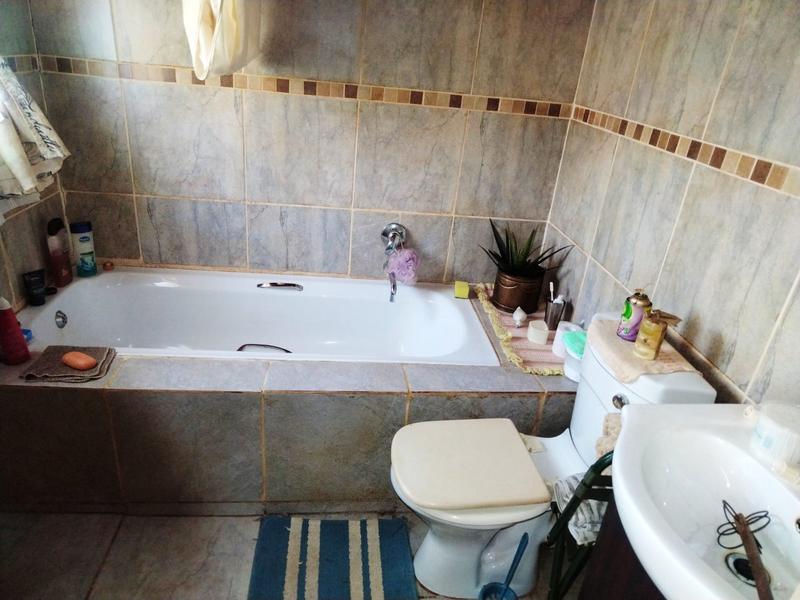 4 Bedroom Property for Sale in Barberton Mpumalanga