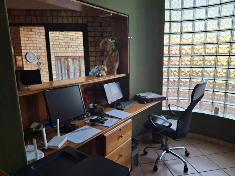 Commercial Property for Sale in Aerorand Mpumalanga
