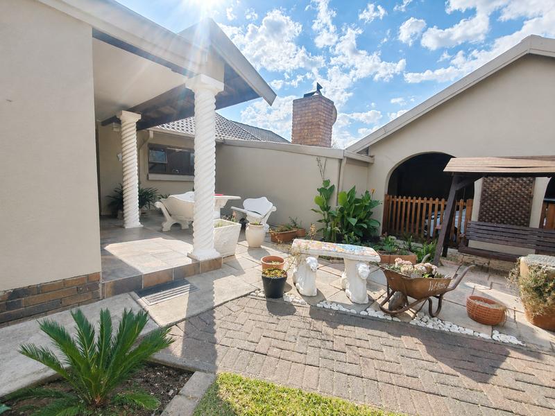 3 Bedroom Property for Sale in Secunda Mpumalanga