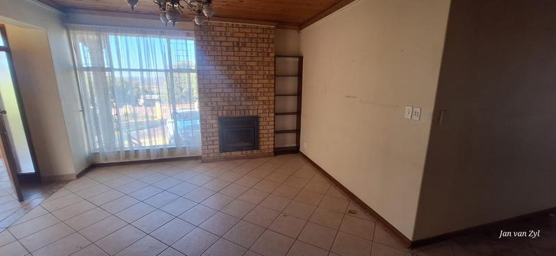 3 Bedroom Property for Sale in Ermelo Mpumalanga