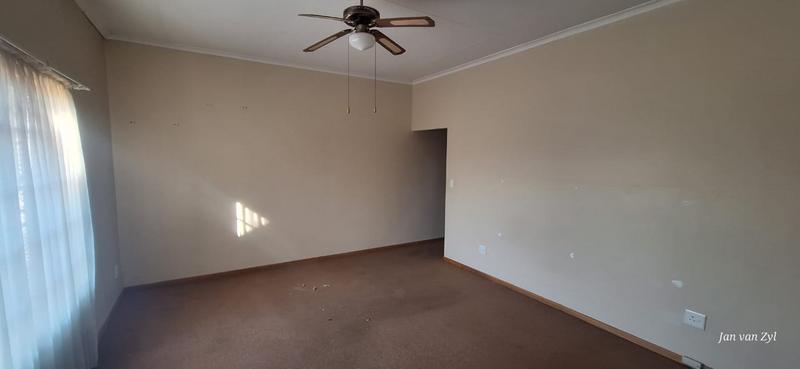 3 Bedroom Property for Sale in Ermelo Mpumalanga