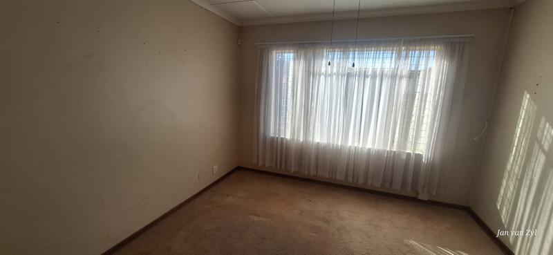 3 Bedroom Property for Sale in Ermelo Mpumalanga