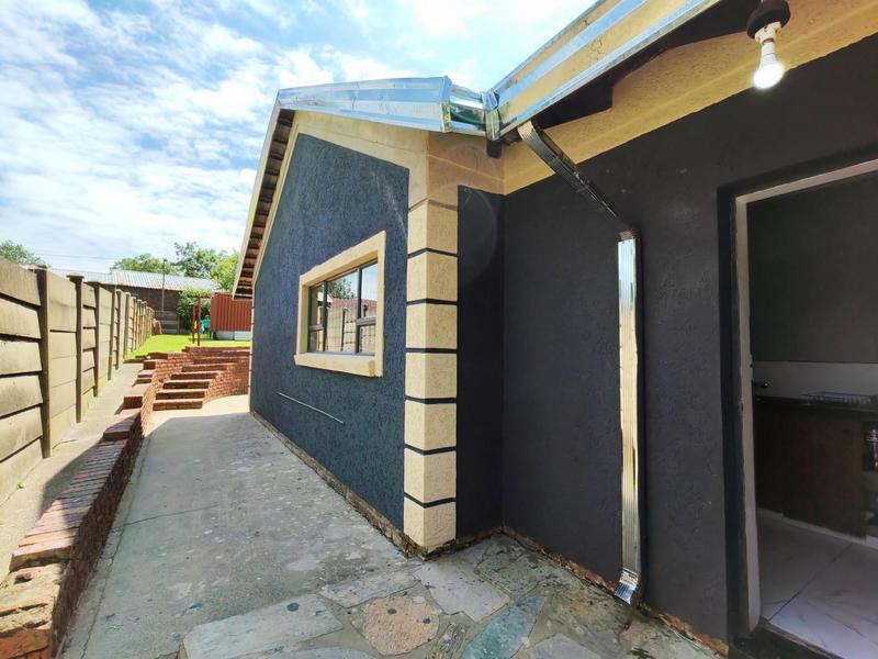 4 Bedroom Property for Sale in Ermelo Mpumalanga