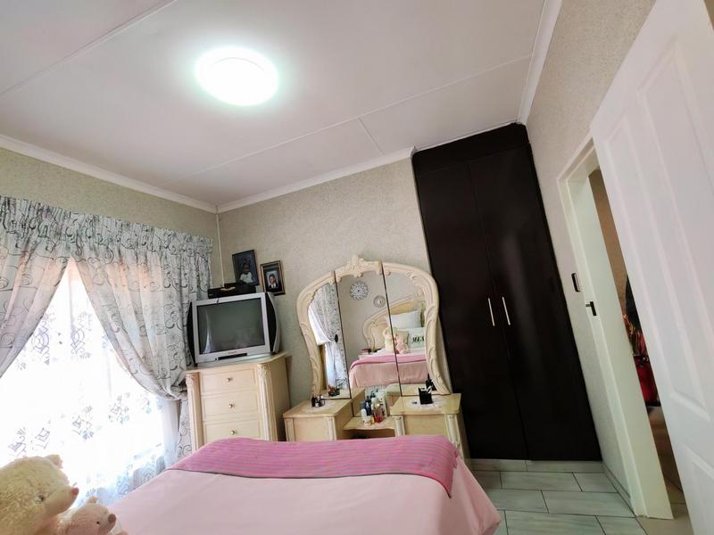 4 Bedroom Property for Sale in Ermelo Mpumalanga