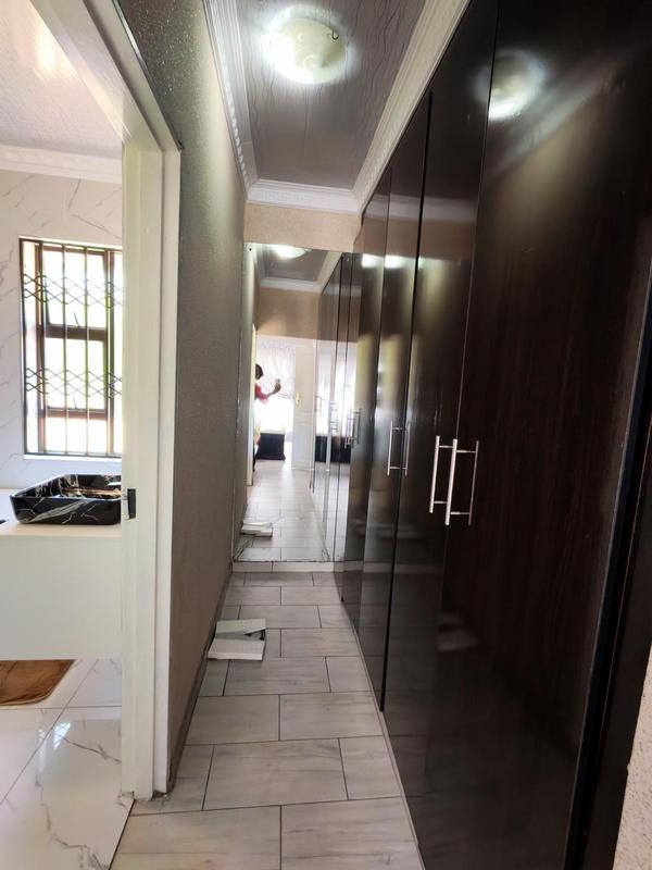 4 Bedroom Property for Sale in Ermelo Mpumalanga