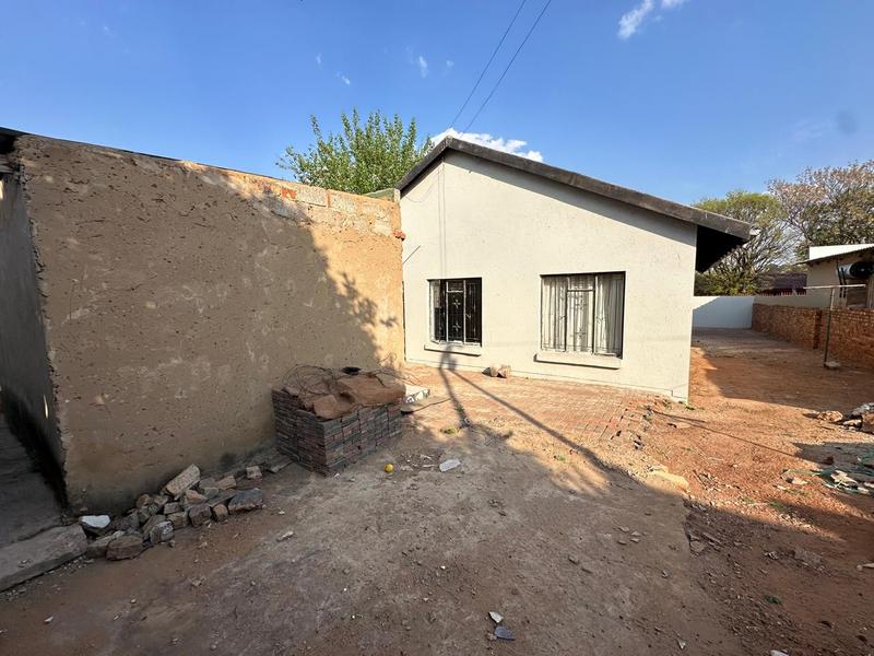 3 Bedroom Property for Sale in Mhluzi Mpumalanga