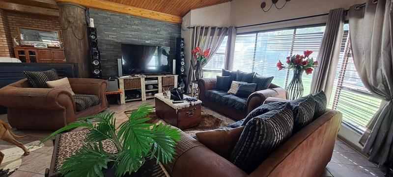 4 Bedroom Property for Sale in Gholfsig Mpumalanga