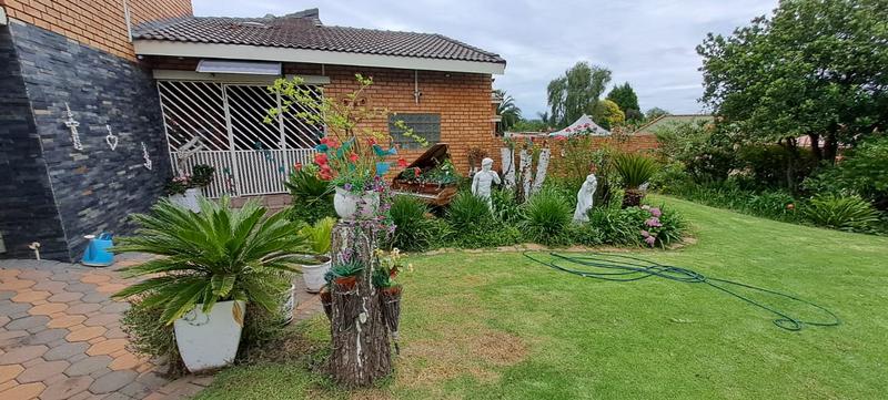 4 Bedroom Property for Sale in Gholfsig Mpumalanga