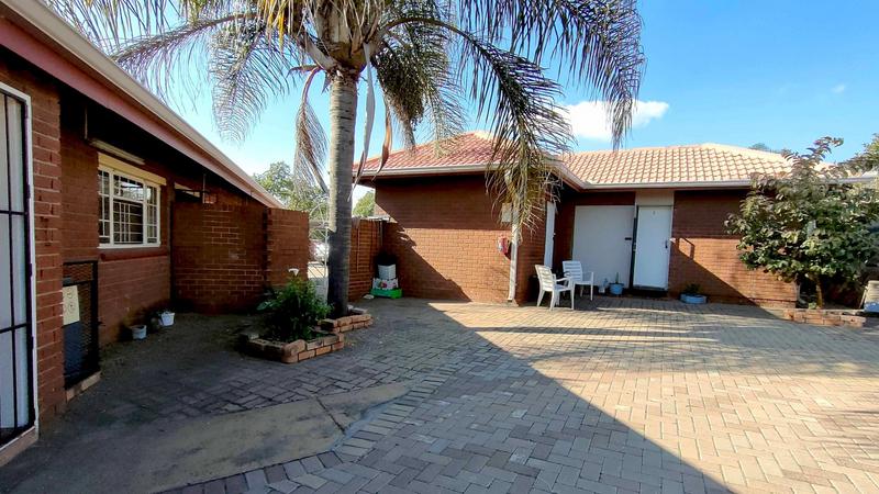 10 Bedroom Property for Sale in Duvha Park Mpumalanga