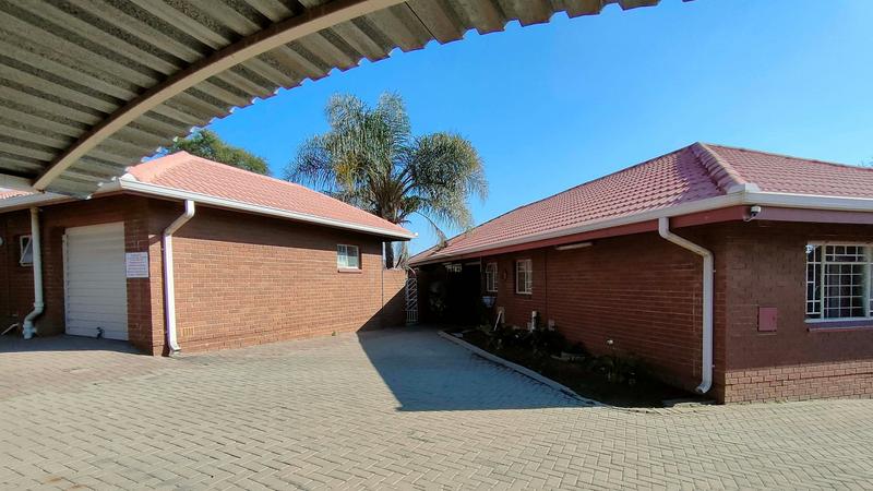 10 Bedroom Property for Sale in Duvha Park Mpumalanga