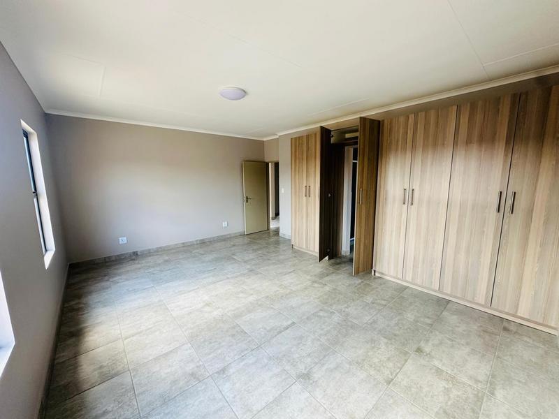 4 Bedroom Property for Sale in Witbank Mpumalanga