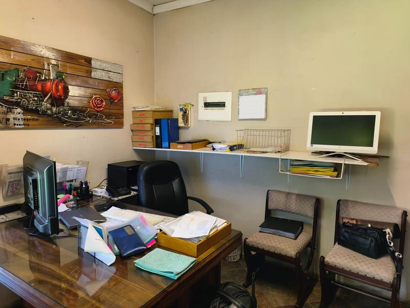 10 Bedroom Property for Sale in Witbank Mpumalanga