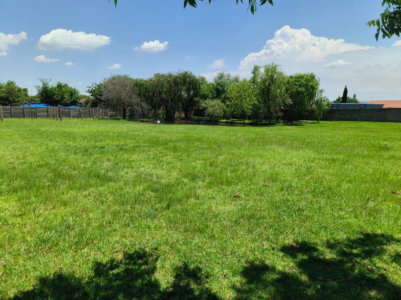 10 Bedroom Property for Sale in Witbank Mpumalanga