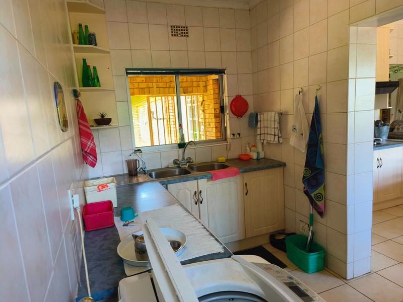10 Bedroom Property for Sale in Witbank Mpumalanga