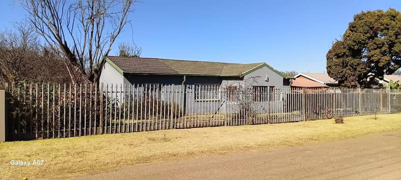 2 Bedroom Property for Sale in Eloff Mpumalanga