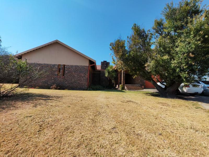 3 Bedroom Property for Sale in Ermelo Mpumalanga