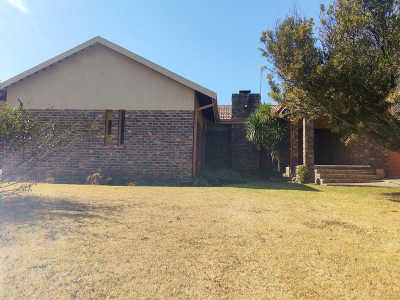3 Bedroom Property for Sale in Ermelo Mpumalanga