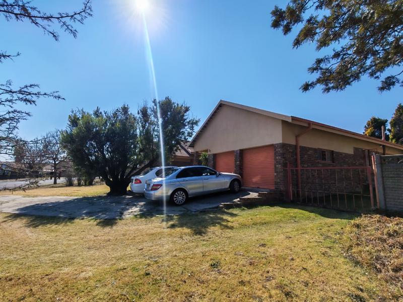 3 Bedroom Property for Sale in Ermelo Mpumalanga