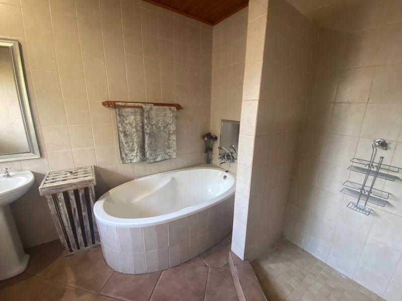 4 Bedroom Property for Sale in Gholfsig Mpumalanga