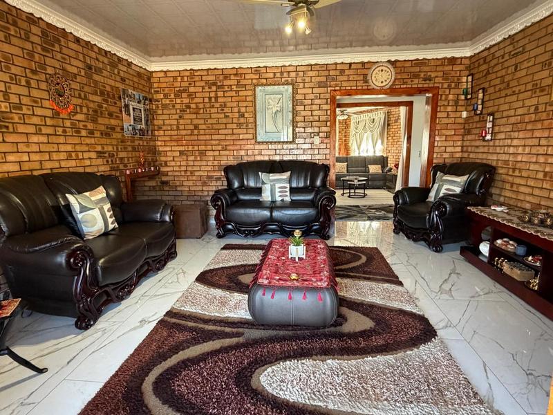 4 Bedroom Property for Sale in Standerton Mpumalanga