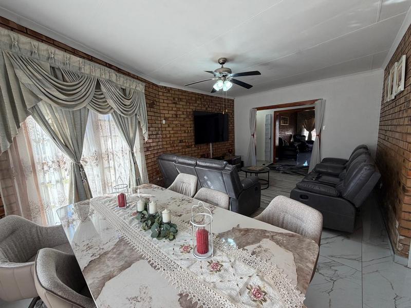 4 Bedroom Property for Sale in Standerton Mpumalanga