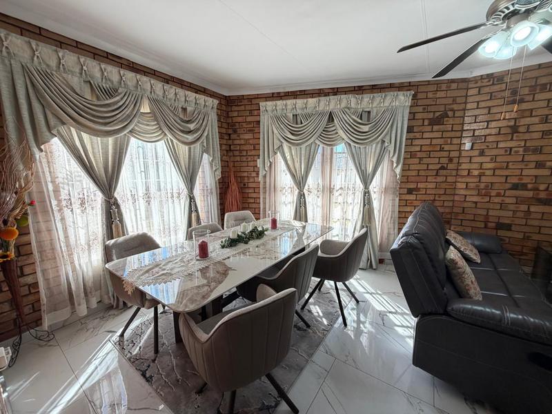 4 Bedroom Property for Sale in Standerton Mpumalanga