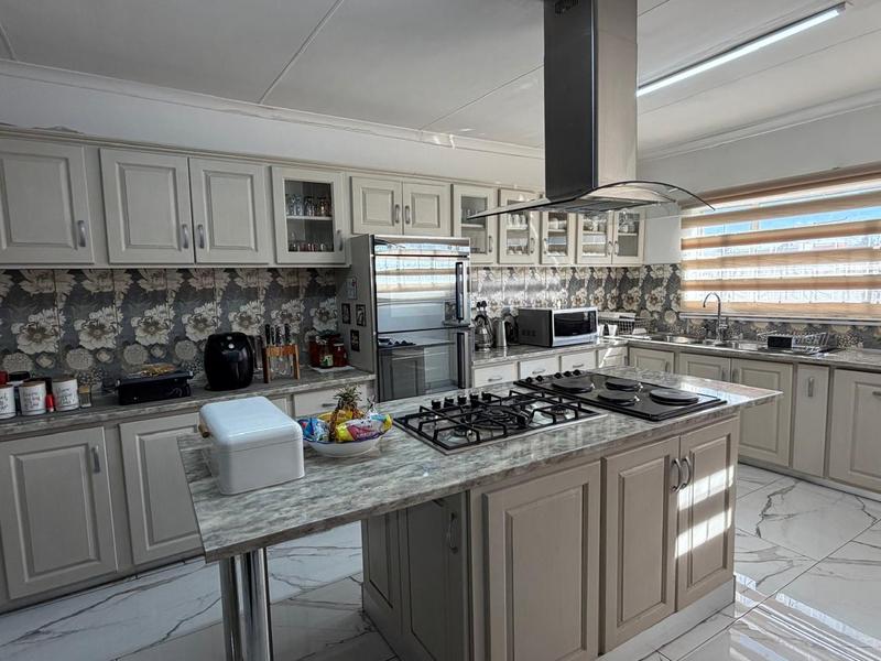 4 Bedroom Property for Sale in Standerton Mpumalanga
