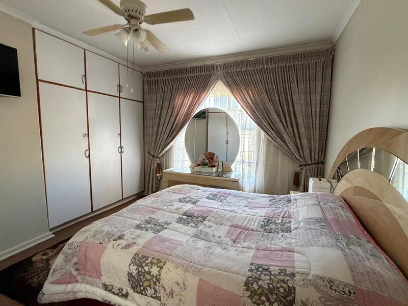 4 Bedroom Property for Sale in Standerton Mpumalanga