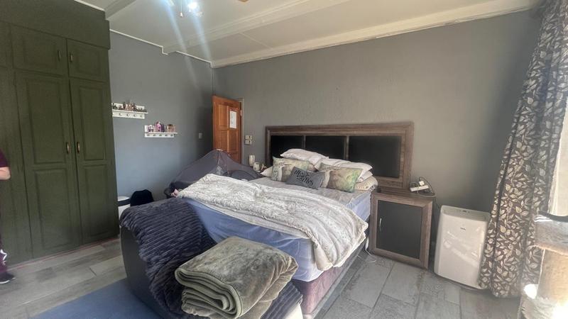 5 Bedroom Property for Sale in Standerton Mpumalanga