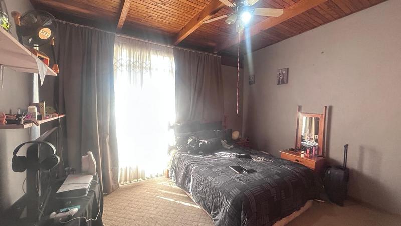 5 Bedroom Property for Sale in Standerton Mpumalanga