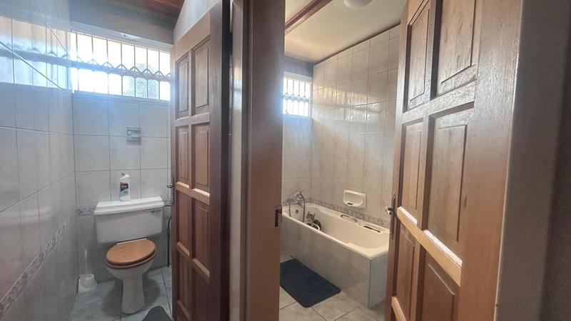 5 Bedroom Property for Sale in Standerton Mpumalanga