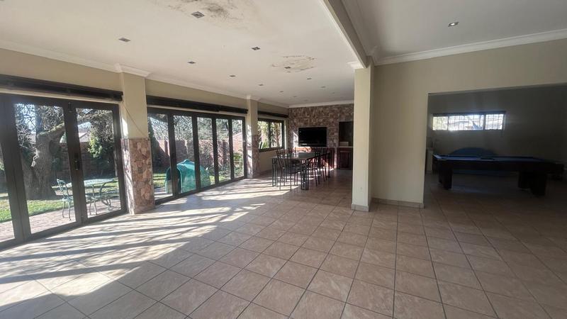 5 Bedroom Property for Sale in Standerton Mpumalanga