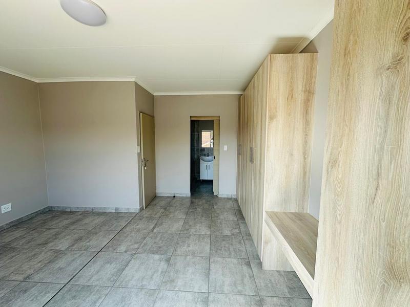 3 Bedroom Property for Sale in Die Heuwel Mpumalanga