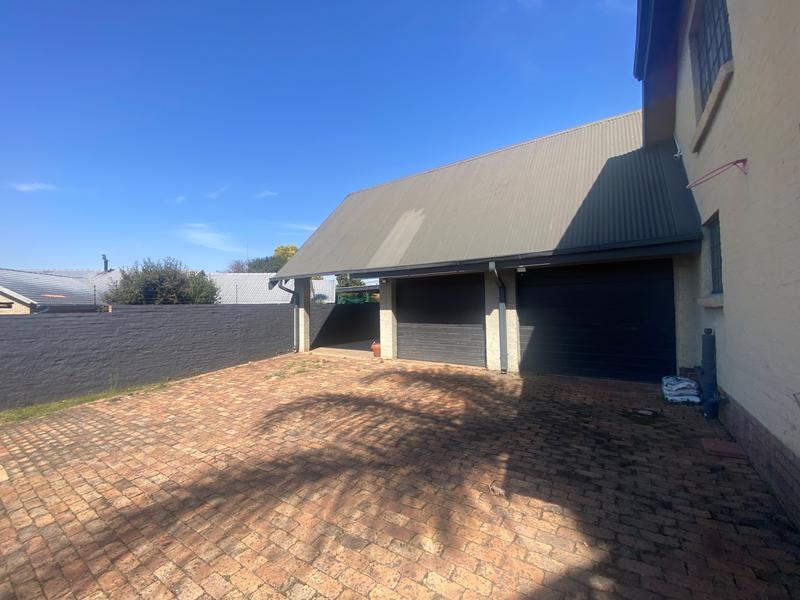 4 Bedroom Property for Sale in Aerorand Mpumalanga