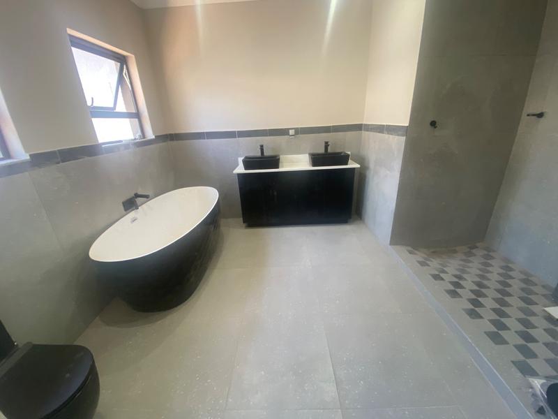 3 Bedroom Property for Sale in Clubville Mpumalanga