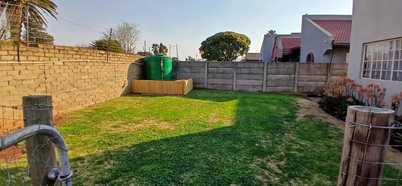 To Let 2 Bedroom Property for Rent in Eloff Mpumalanga