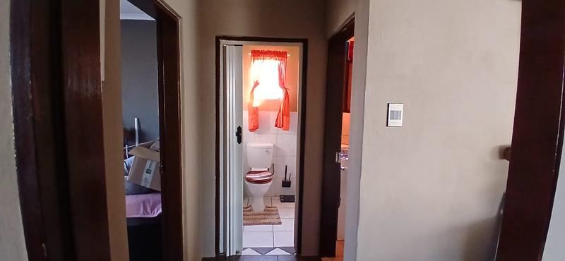 2 Bedroom Property for Sale in Eloff Mpumalanga