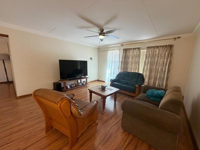 3 Bedroom Property for Sale in Standerton Mpumalanga