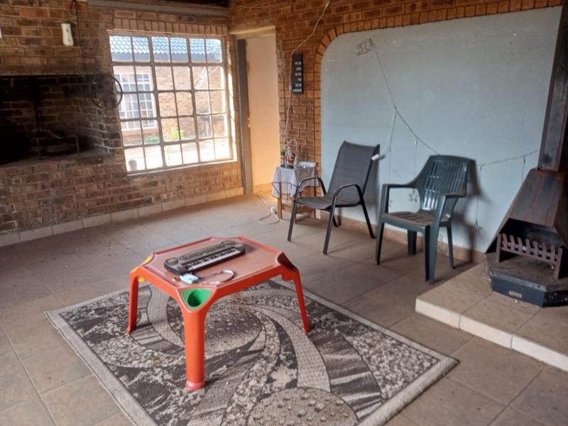 To Let 4 Bedroom Property for Rent in Rietkol AH Mpumalanga