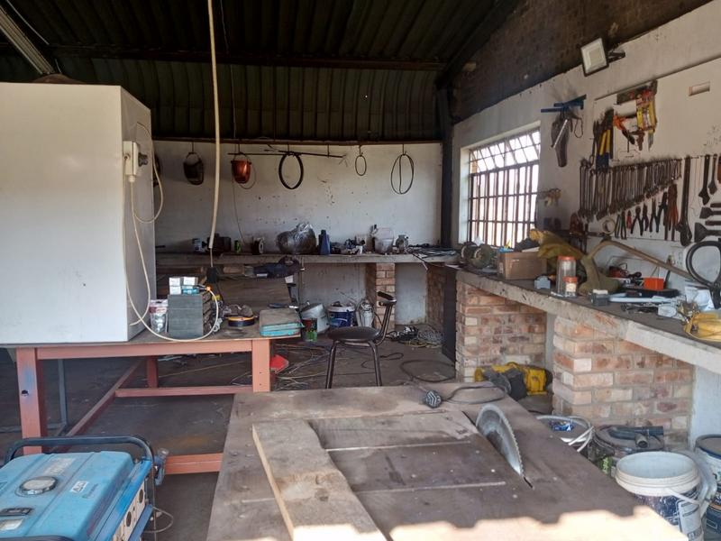 To Let 4 Bedroom Property for Rent in Rietkol AH Mpumalanga