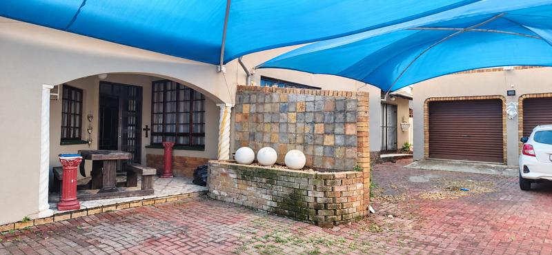 6 Bedroom Property for Sale in Secunda Mpumalanga